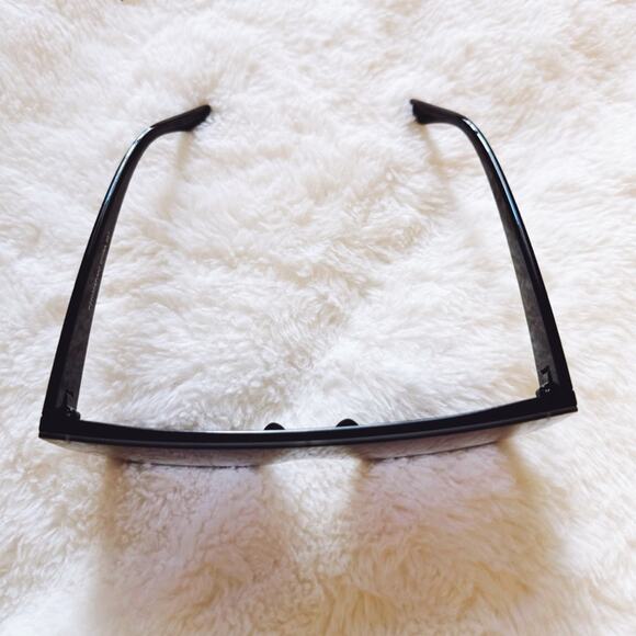 Greta Black Oversized Statement Sunglasses - Picture 4 of 11